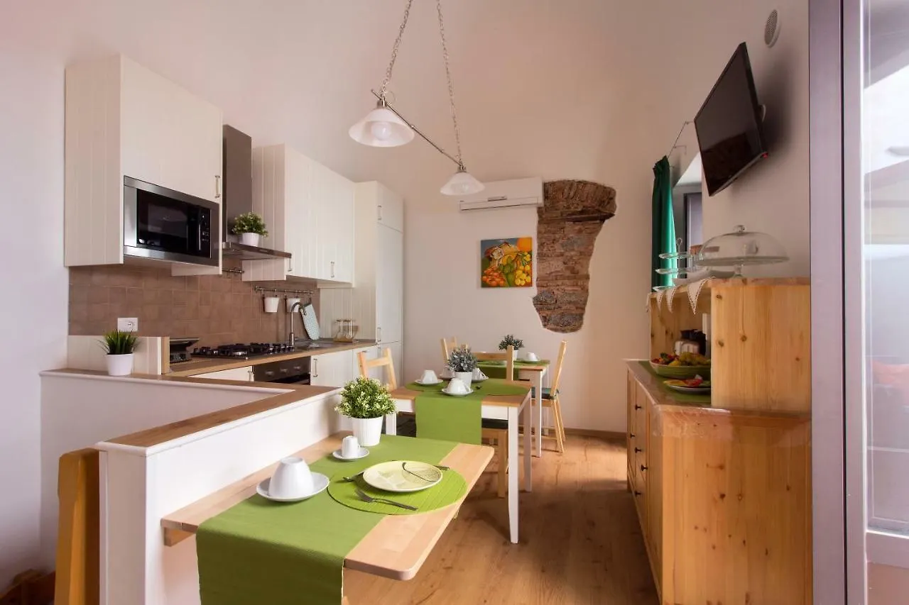 Cianciana Bed & Breakfast Katanya
